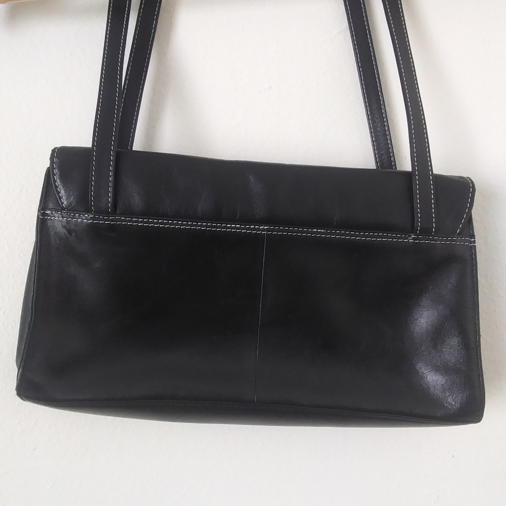 The Sak Black Leather Quilted Shoulder Bag - Picture 3 of 13